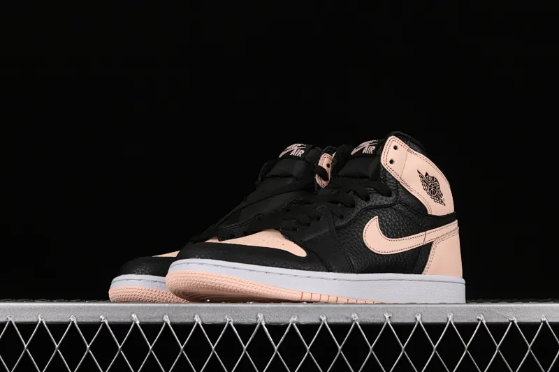 All Categories Air Jordan Jordan Series Basketball Shoes Air Jordan 1 High Air Jordan 1 "Crimson Tint" AJ1 Joe 1 Black Pink Litchi Pattern Women's Shoes 555441-081